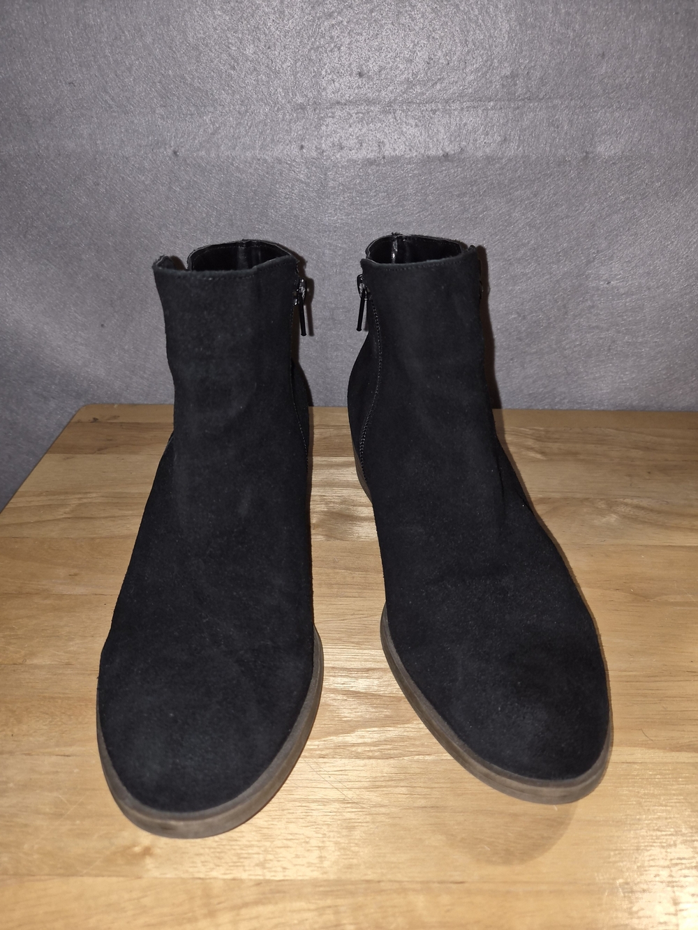 Kensie Black Leather Ankle Boots – Women’s Size 8.5M